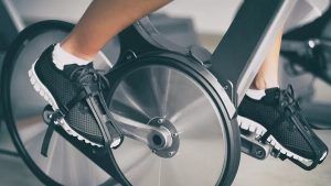 mejores bicicletas spinning calidad precio, que bicicleta indoor comprar y recomendadas